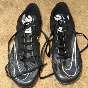 Nike Black and White Men's Athletic Shoes